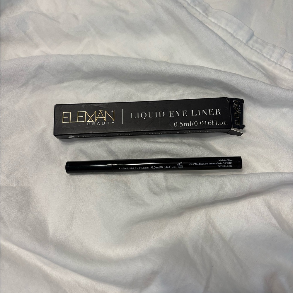 Intense Black Liquid Eyeliner